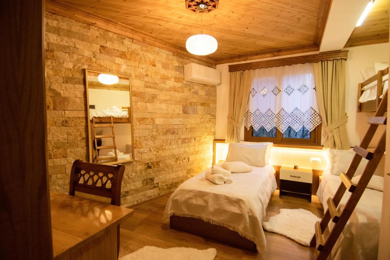 Te Kalaja Rooms Gjirokastër Eksteriør billede